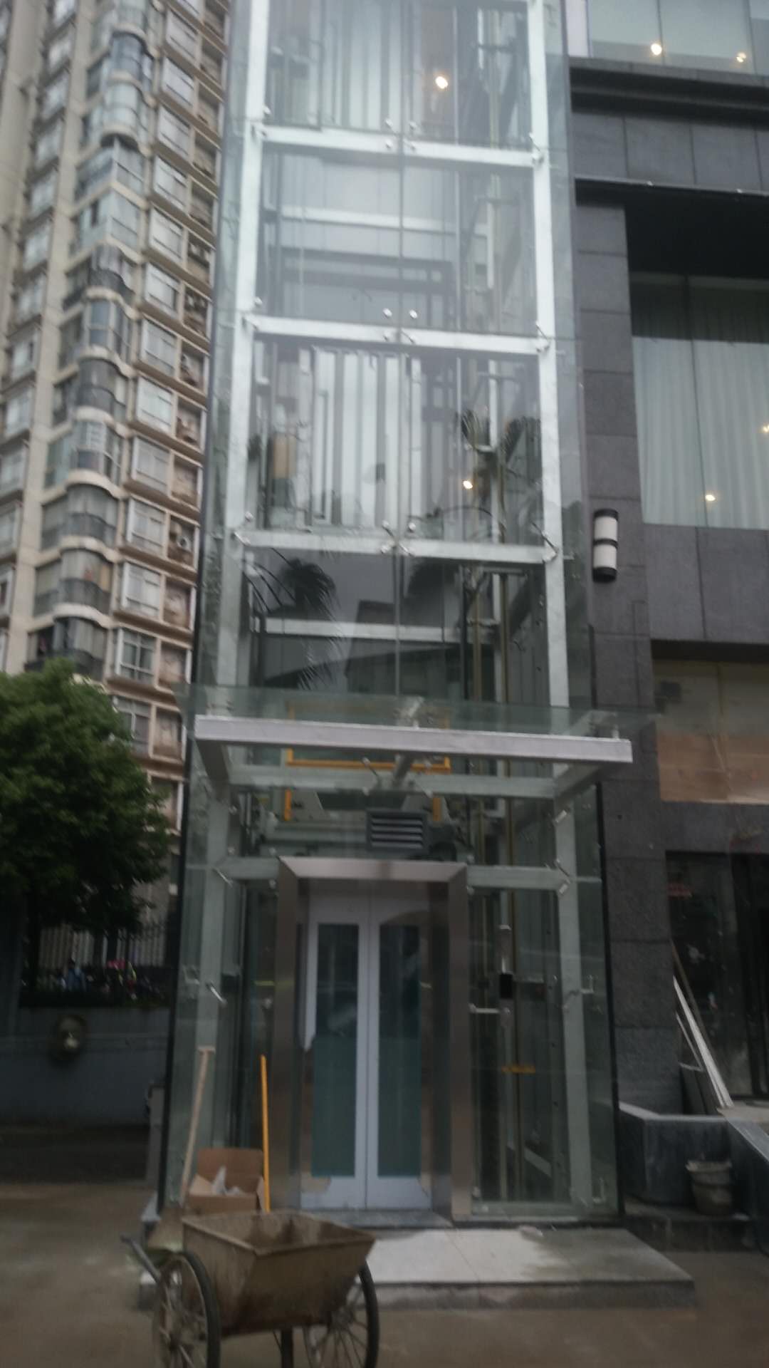 观光电梯钢结构